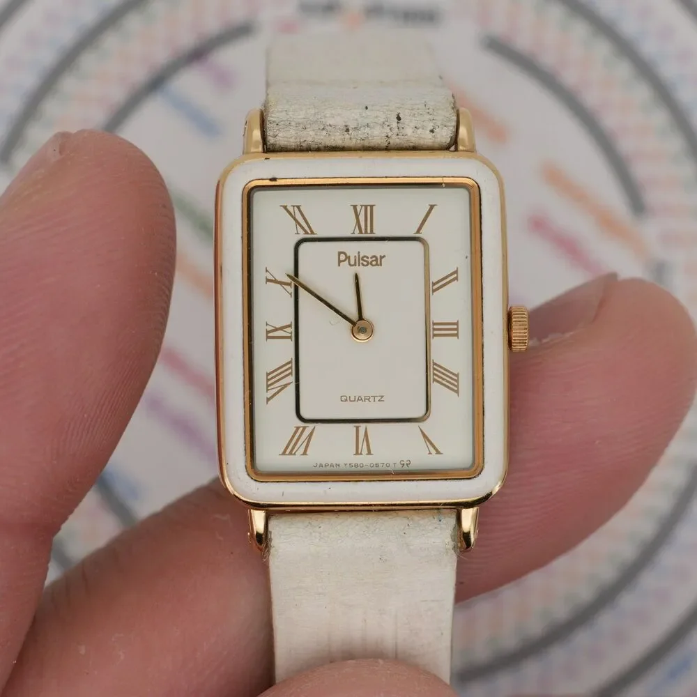Vintage Pulsar Y580-528H 18mm Tank Women’s Watch White Roman Numerals Gold Tone